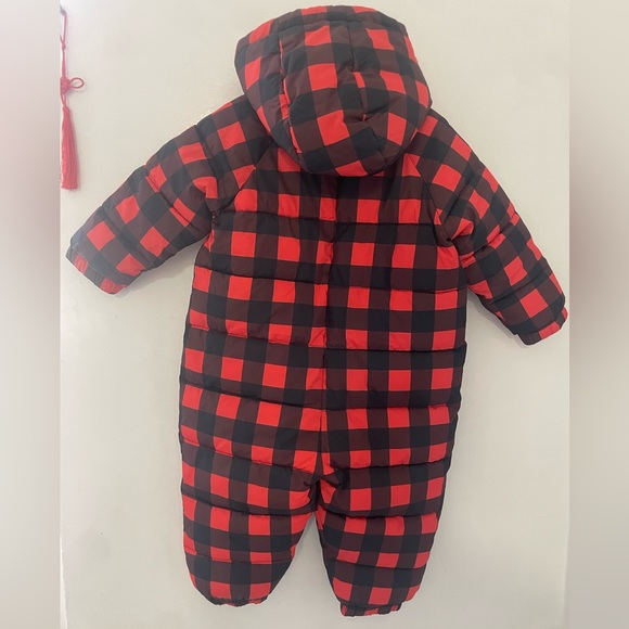 TINYCOTTONS Baby Snowsuit Black and Red checkered Excellent Condition. LIKE NEW - Picture 6 of 9